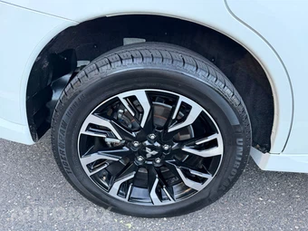 2018 Mitsubishi Outlander PHEV SEL - miniatura 21