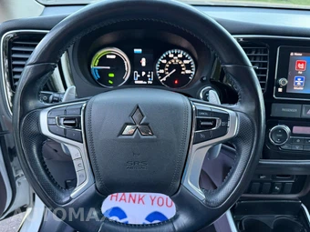 2018 Mitsubishi Outlander PHEV SEL - miniatura 36