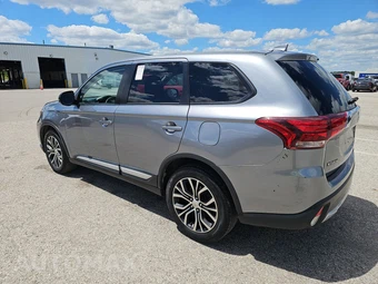 2018 Mitsubishi Outlander SE – miniatura 6
