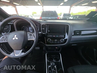 2018 Mitsubishi Outlander SE – miniatura 11