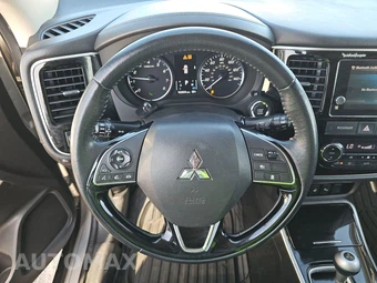 2018 Mitsubishi Outlander SEL - miniatura 10