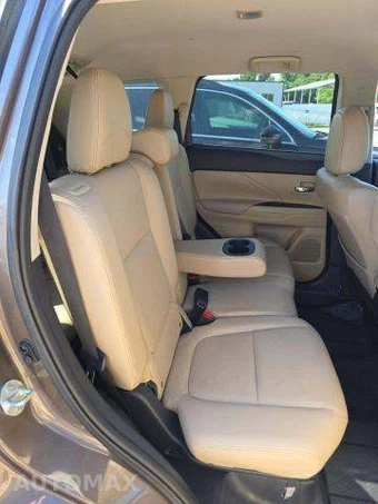 2018 Mitsubishi Outlander SEL - miniatura 17