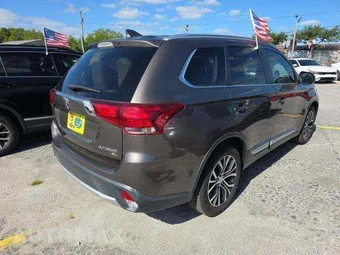 2018 Mitsubishi Outlander SEL - miniatura 3