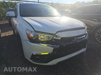 2018 Mitsubishi Outlander Sport ES – miniatura 2