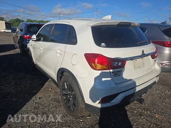 2018 Mitsubishi Outlander Sport ES – miniatura 6