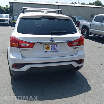 2018 Mitsubishi Outlander Sport ES - miniatura 5