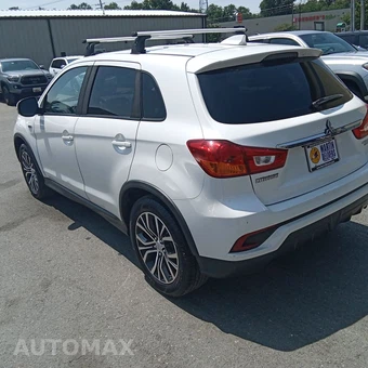 2018 Mitsubishi Outlander Sport ES - miniatura 6