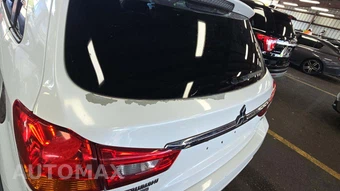 2018 Mitsubishi Outlander Sport LE – miniatura 25