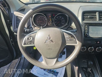 2018 Mitsubishi Outlander Sport LE - miniatura 10