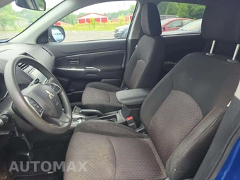 2018 Mitsubishi Outlander Sport LE - miniatura 6