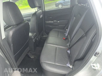 2018 Mitsubishi Outlander Sport SEL – miniatura 13