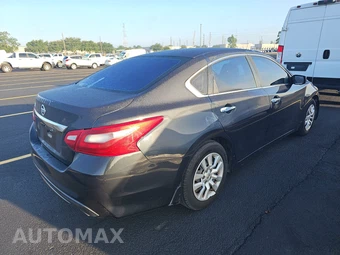 2018 Nissan Altima 2.5 S – miniatura 4
