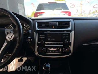 2018 Nissan Altima 2.5 SL – miniatura 10