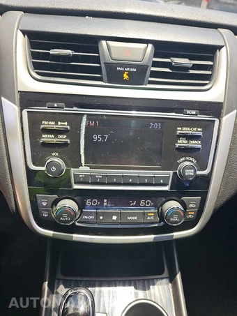 2018 Nissan Altima 2.5 SL - miniatura 11