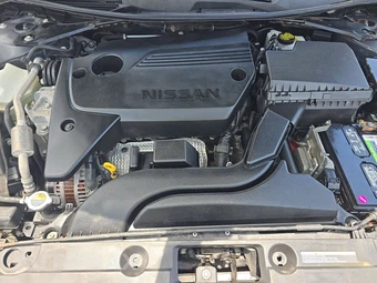 2018 Nissan Altima 2.5 SR – miniatura 15