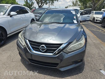 2018 Nissan Altima 2.5 SR – miniatura 2
