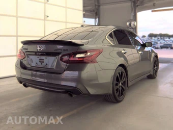 2018 Nissan Altima 2.5 SR – miniatura 4