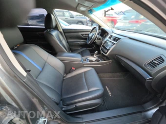 2018 Nissan Altima 2.5 SR – miniatura 8