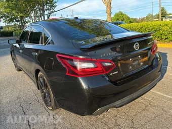 2018 Nissan Altima 2.5 SR - miniatura 3