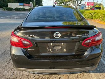 2018 Nissan Altima 2.5 SR - miniatura 4