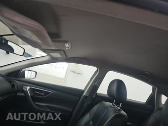2018 Nissan Altima 2.5 SR – miniatura 17