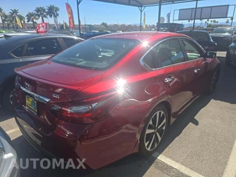 2018 Nissan Altima 2.5 SR – miniatura 3