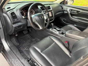 2018 Nissan Altima 2.5 SR - miniatura 5