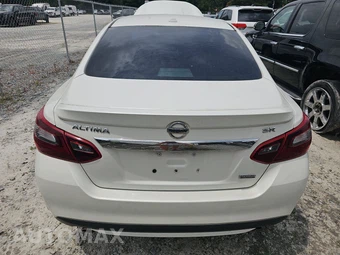2018 Nissan Altima 2.5 SR – miniatura 5