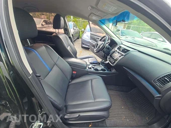 2018 Nissan Altima 2.5 SR – miniatura 18