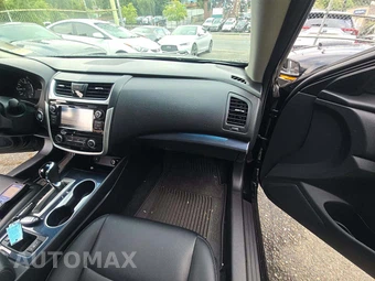 2018 Nissan Altima 2.5 SR – miniatura 19