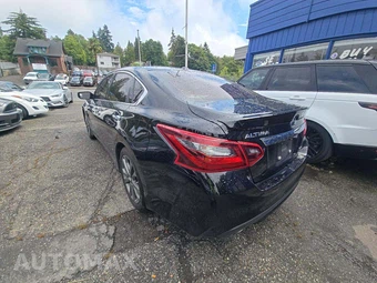 2018 Nissan Altima 2.5 SR – miniatura 2