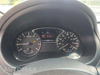 2018 Nissan Altima 2.5 SR – miniatura 9