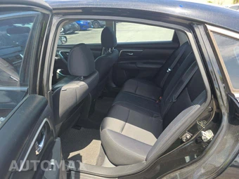 2018 Nissan Altima 2.5 SR – miniatura 10