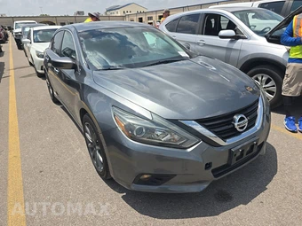 2018 Nissan Altima 2.5 SR - miniatura 3