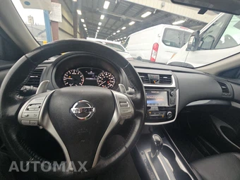 2018 Nissan Altima 2.5 SR - miniatura 11