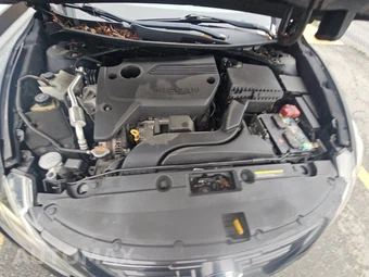 2018 Nissan Altima 2.5 SR - miniatura 15