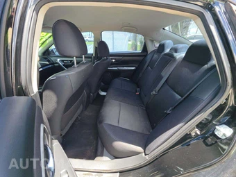 2018 Nissan Altima 2.5 SR - miniatura 13