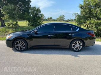 2018 Nissan Altima 2.5 SR - miniatura 10