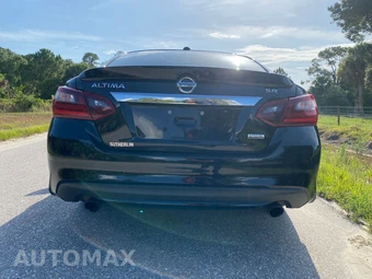 2018 Nissan Altima 2.5 SR - miniatura 8