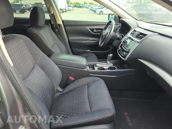 2018 Nissan Altima 2.5 SV – miniatura 8