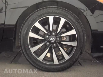 2018 Nissan Altima 2.5 SV – miniatura 10
