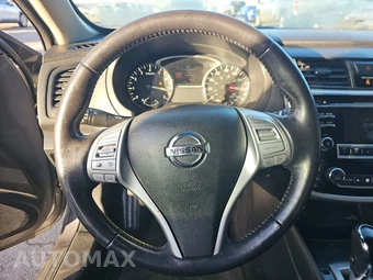 2018 Nissan Altima 2.5 SV – miniatura 10