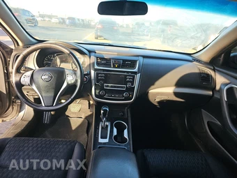 2018 Nissan Altima 2.5 SV – miniatura 11