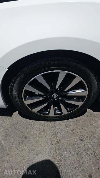 2018 Nissan Altima 2.5 SV – miniatura 18