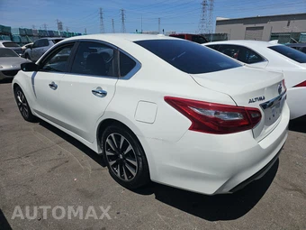2018 Nissan Altima 2.5 SV – miniatura 6
