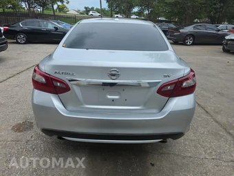 2018 Nissan Altima 2.5 SV - miniatura 5