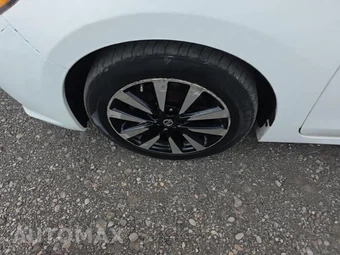 2018 Nissan Altima 2.5 SV - miniatura 8