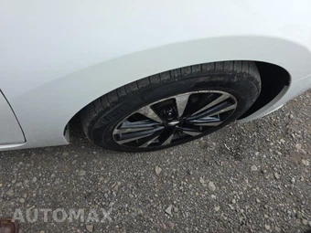 2018 Nissan Altima 2.5 SV - miniatura 9
