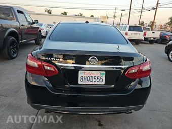 2018 Nissan Altima 2.5 SV – miniatura 5