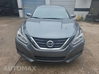 2018 Nissan Altima 2.5 SV – miniatura 2